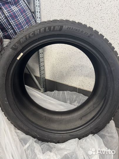 Michelin X-Ice North 4 SUV 265/40 R21 105T