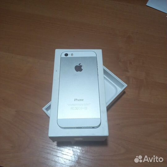 iPhone 5S, 16 ГБ