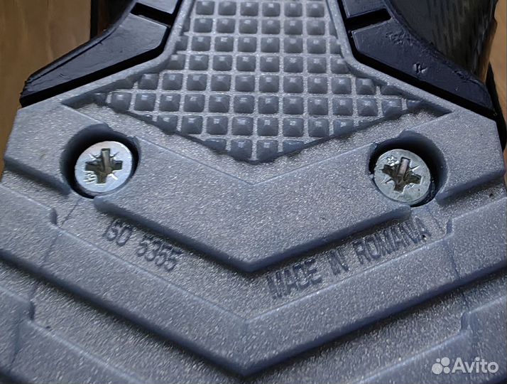 Горнолыжные ботинки salomon 24.5