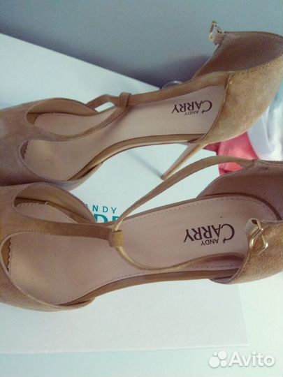 Босоножки женские новые