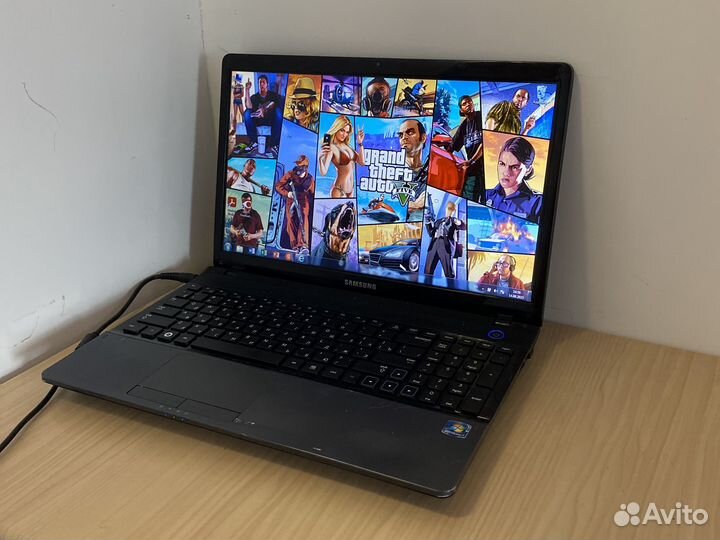 Мощный ноутбук samsung 2видеокарты