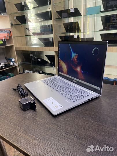 Ноутбук asus LapTop F515jA