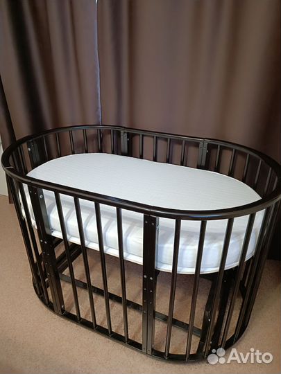 Детская кроватка трансформер с маятником