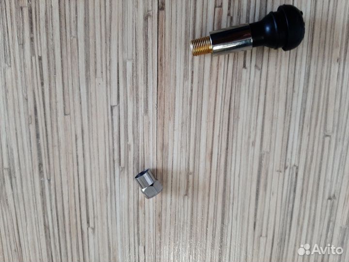 Вентили для бескамерных шин 4 шт