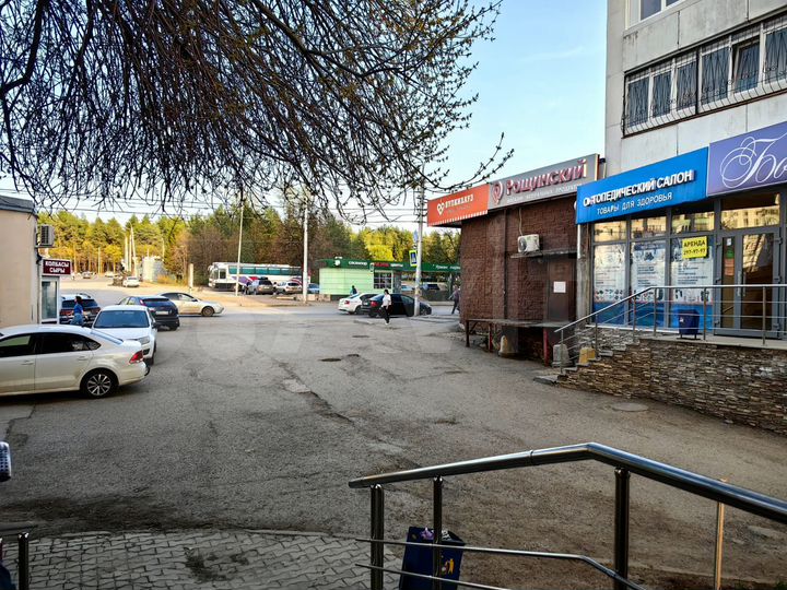 Магазин, услуги, офис на ТЦ Башкортостан, 28.2 м²