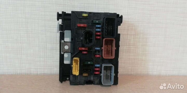 Блок предохранителей BSM L11 Peugeot Citroen