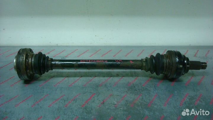 BMW 33207572683 Привод в сборе