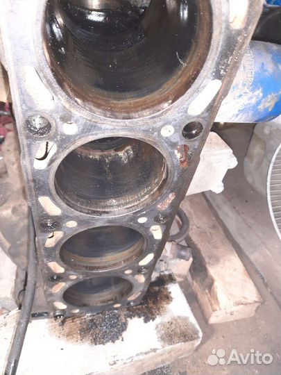 Блок цилиндров змз 406