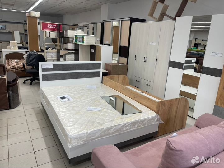 Кухня Новая Готовая 2 метра