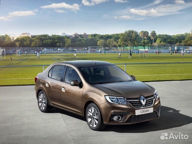 Плёнка для оклейки фар на автомобиле Renault Logan