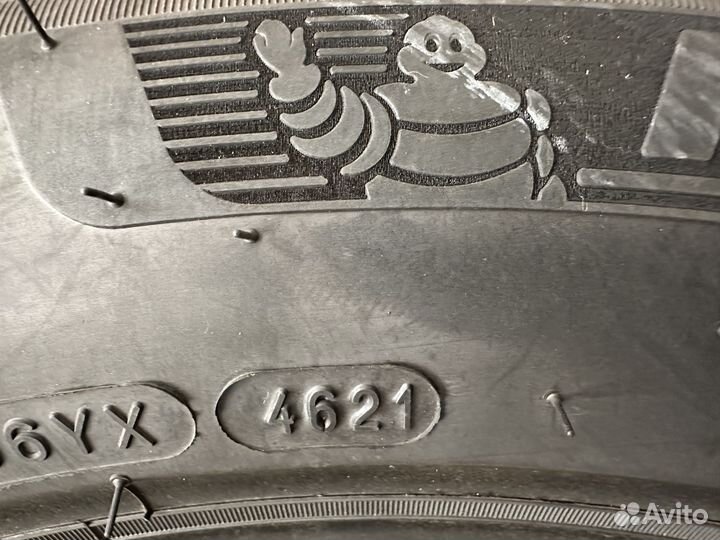 Michelin X-Ice North 4 SUV 235/55 R17 103T