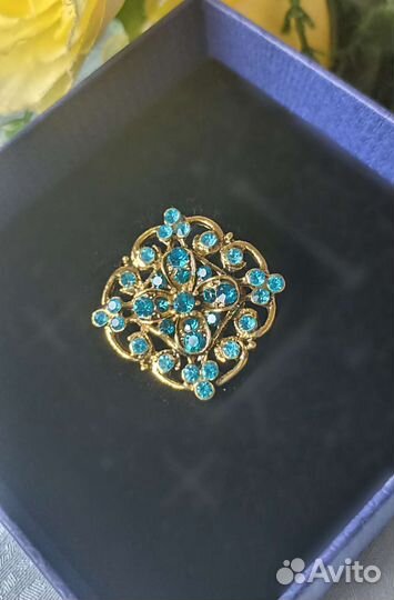 Броши шикарные