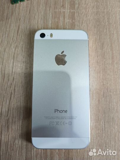 iPhone 5S, 32 ГБ
