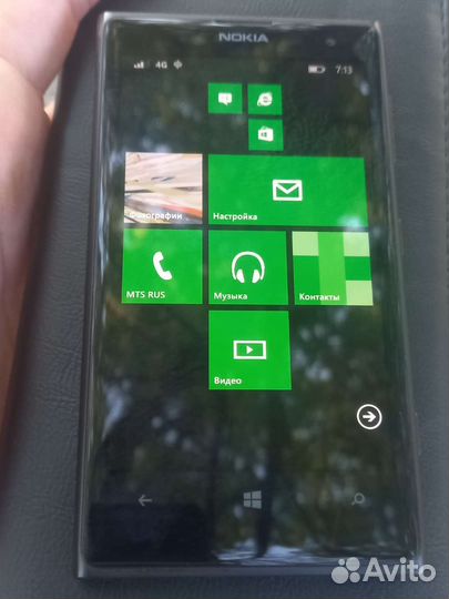 Nokia 909