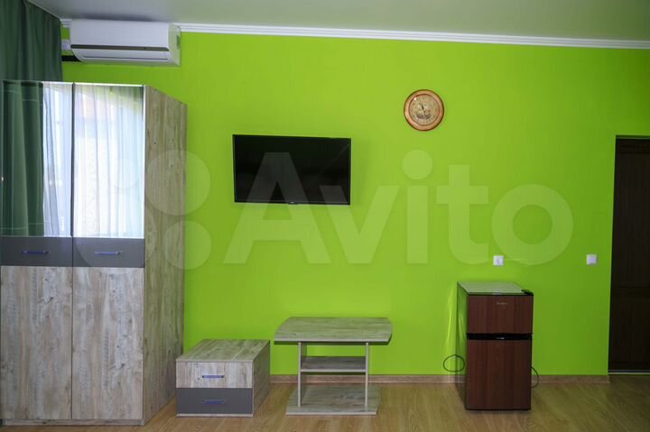 Комната 20 м² в 1-к., 1/3 эт.