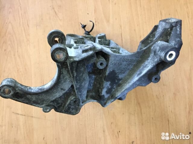 Кронштейн Гур Audi A6 C6 2.7\3.0 дизель