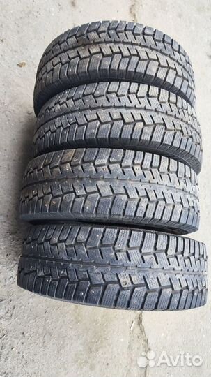 Matador MPS 500 Sibir Ice Van 215/65 R16C 109R