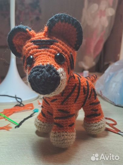 Вязаная игрушка Тигр