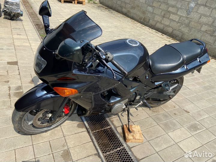 Kawasaki zzr 600(400)