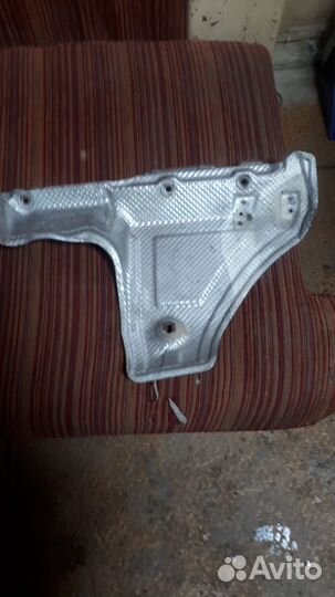 Экран теплозащитный fiat 55243088 Jumper, 4H03