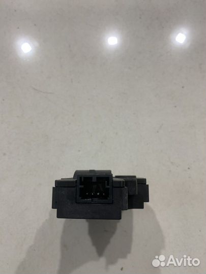 Моторчик привода заслонок отопителя