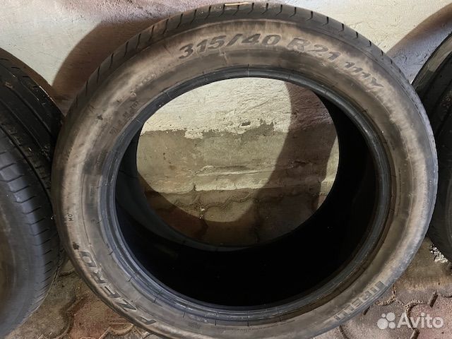 Pirelli P Zero 275/40 R21 и 315/45 R21 111Y