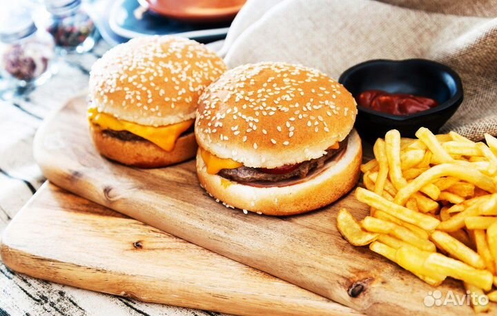 Подработка 4 ч в день в кафе. Частые выплаты