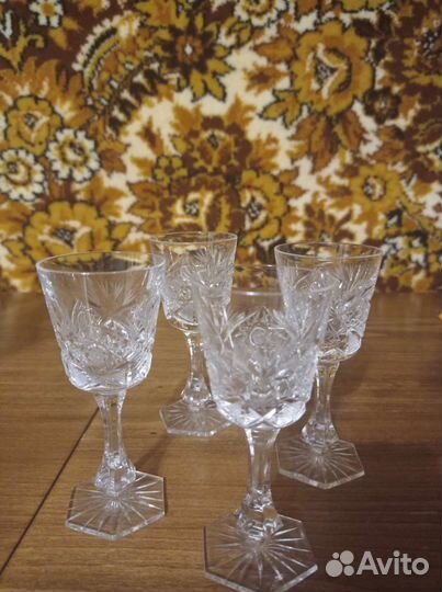 Фужеры и рюмки