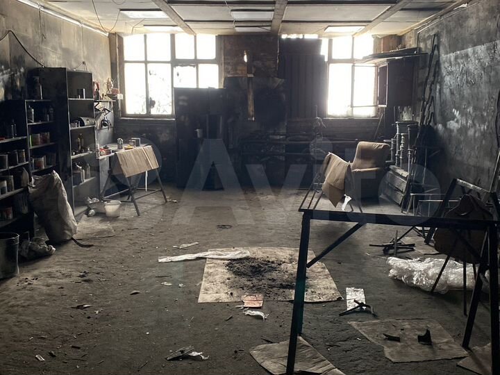 Гараж, > 30 м²