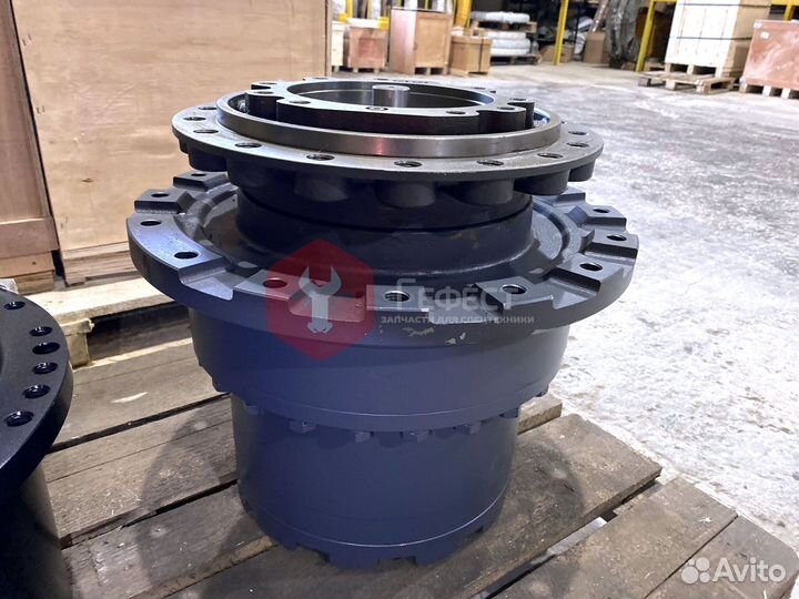 Редуктор хода Hitachi ZX250LC-3G