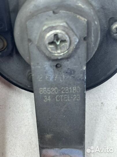 Сигнал звуковой передний левый Toyota Camry