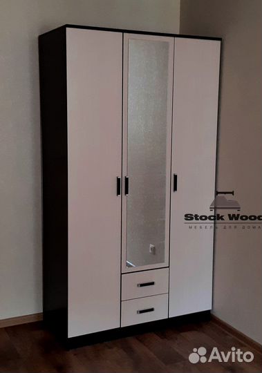 Шкафы новые