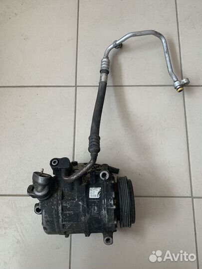 Компрессор системы кондиционирования BMW 7-Series