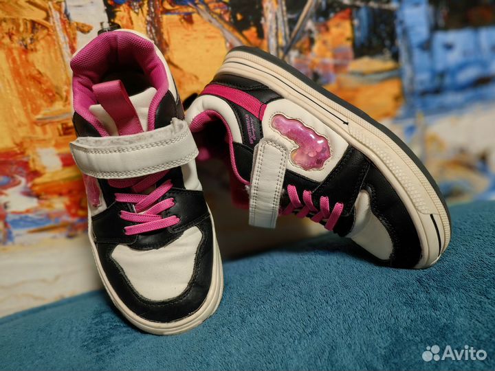 Кроссовки детские