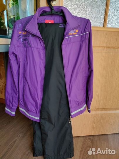 Спортивный костюм женский новый 46