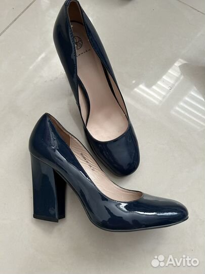 Туфли женские 37,5 размер эконика