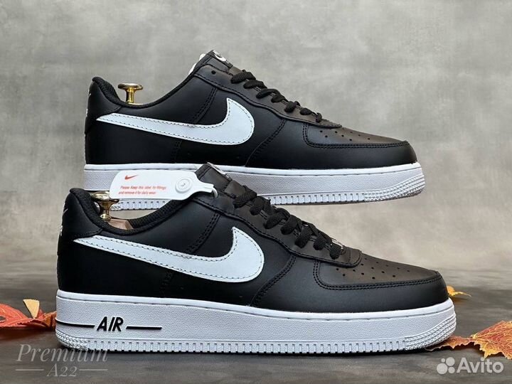 Nike Air Force 1 white black