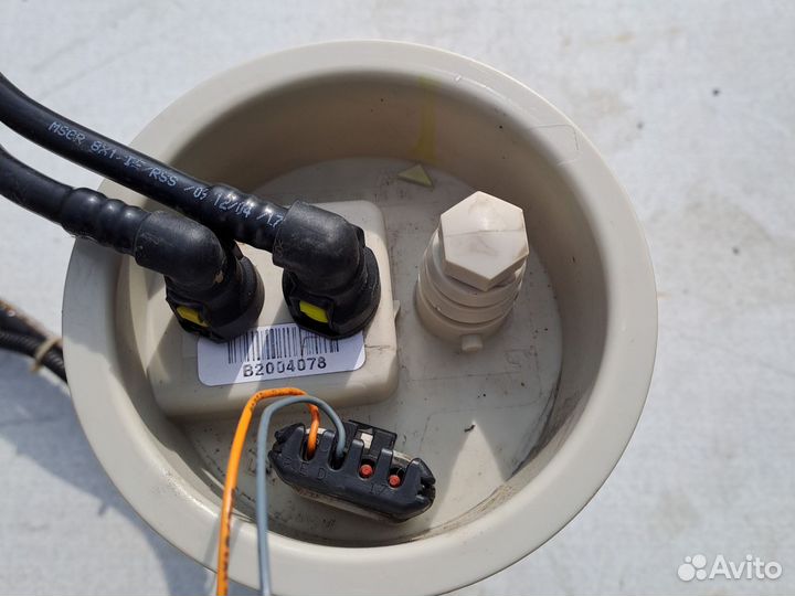 Датчик уровня топлива Mercedes ml 400cdi w163