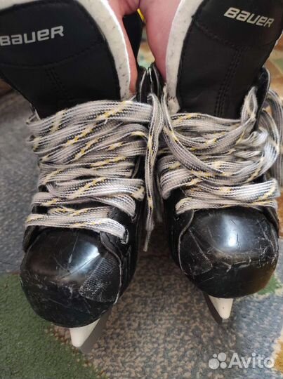 Хоккейные коньки bauer