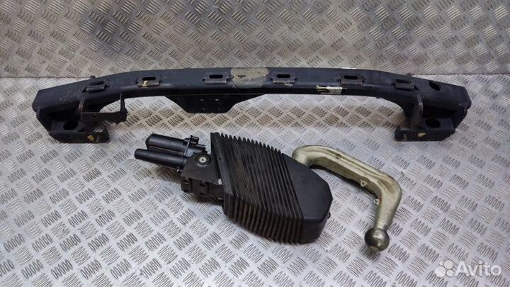 Фаркоп Bmw 5-Series F10 N63B44 2009-2017