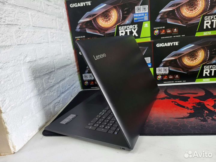 Lenovo 17.3 для игр и работы