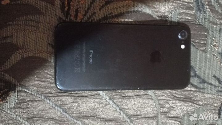 iPhone 7, 128 ГБ