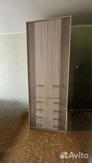 Шкаф двухстворчатый с ящиками