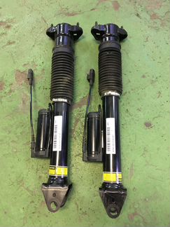 Пневмостойка задняя Mercedes ML W164 GL X166 GLE