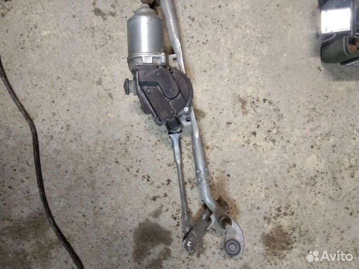 Маторчик дворников с тропецией