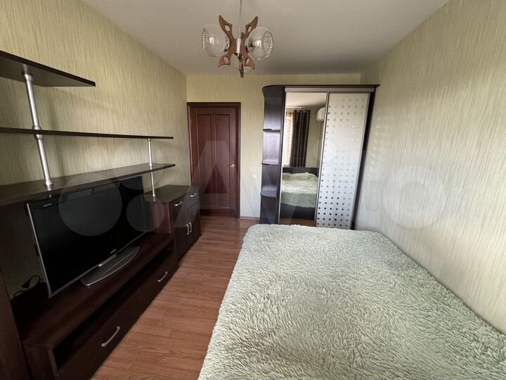 2-к. квартира, 55 м², 6/10 эт.