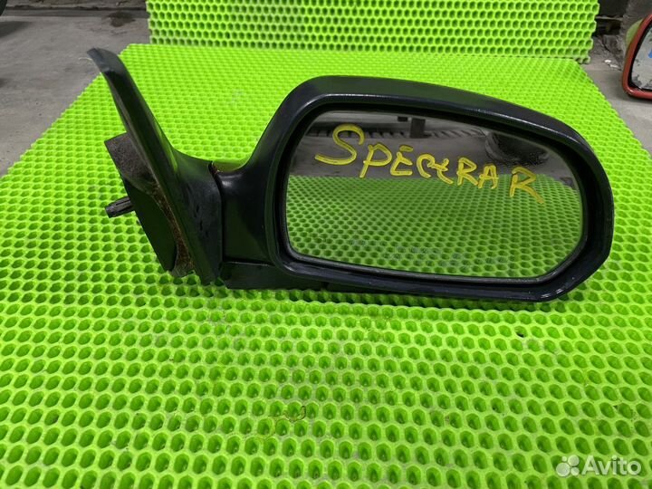 Зеркало правое для Kia Spectra 2001-2011