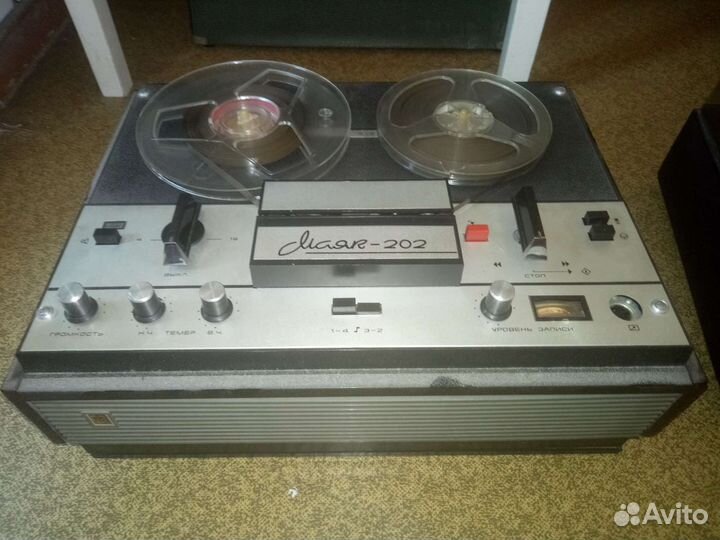 Магнитофон маяк 202