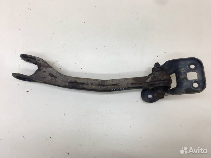 Рычаг задний продольный правый Suzuki Grand Vitara 2005-2015
