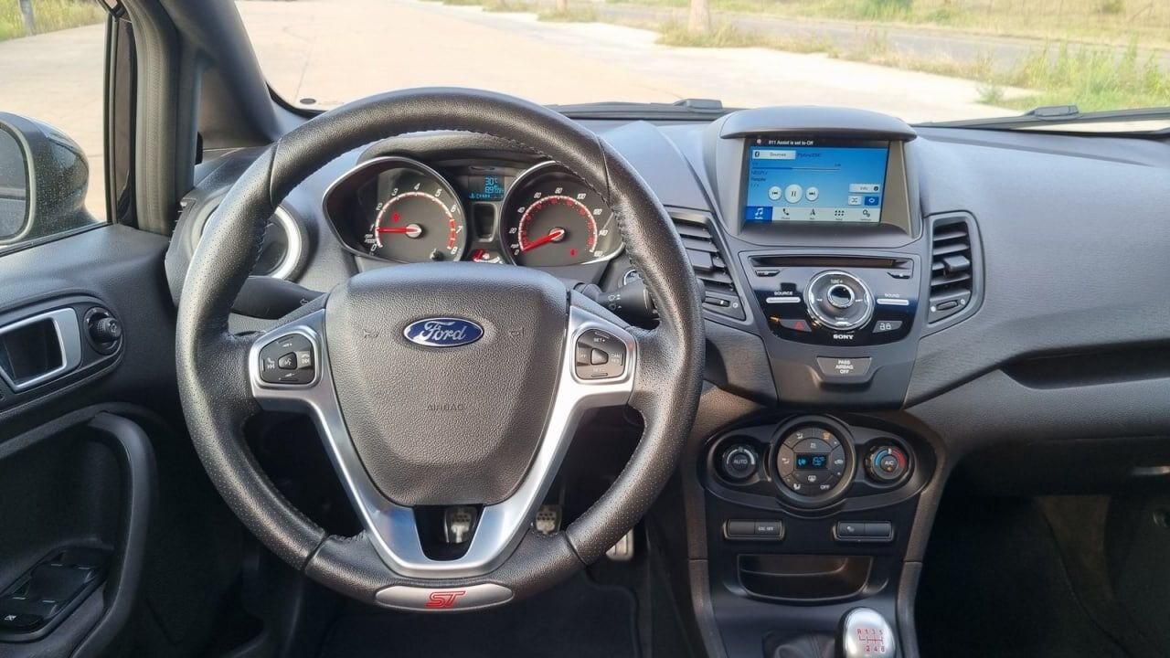 Ford Fiesta ST: фото владельца